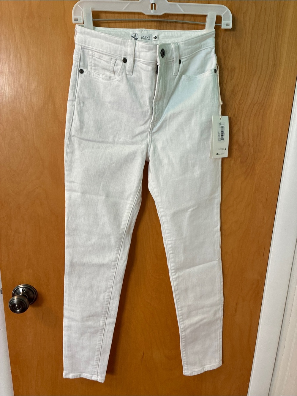 NWT Carve Designs Skinny Jean